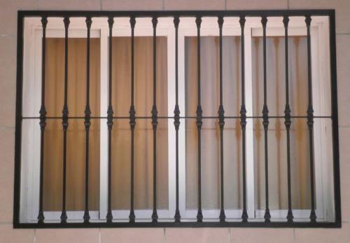 rejas ventanas 2021 03 - Rejas Fijas para Ventanas y Puertas Hospitalet de Llobregat